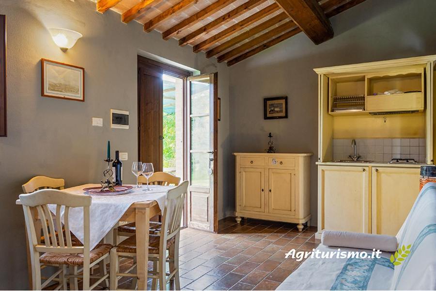 Il Felcino Villa Фабро Екстериор снимка